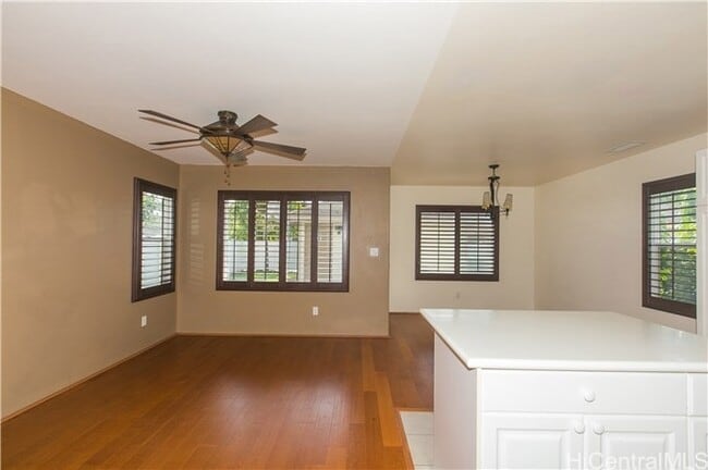 Building Photo - 91-1200 Kaiopua Street Unit