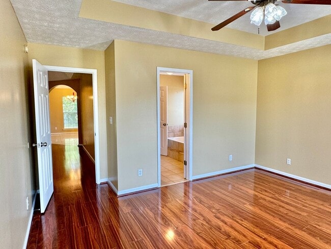 Building Photo - Modern 3-Bedroom Beauty in East Montgomery
