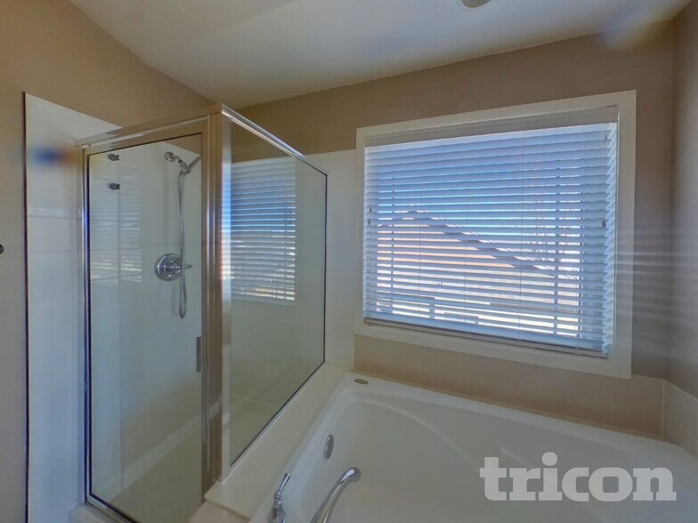 Building Photo - 2212 72nd Ave Ct