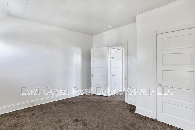 Building Photo - 349 S Cannon Ave