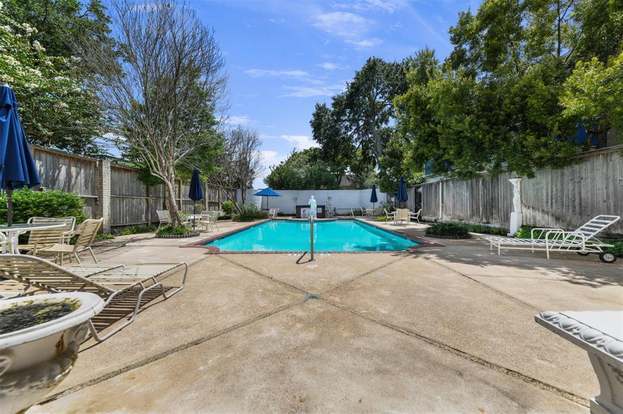 Building Photo - 2700 Bellefontaine-