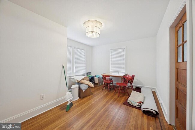 Building Photo - 74 Drexel Ave