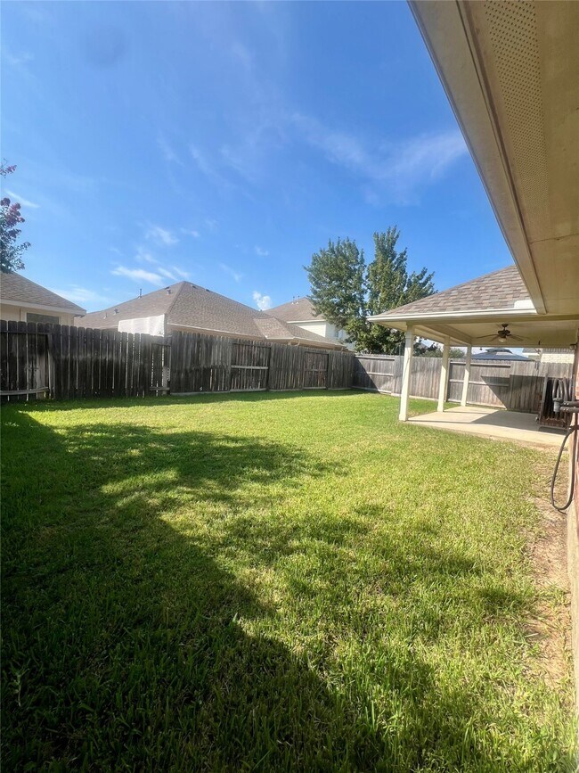 Building Photo - 8318 Sierra Dawn Dr