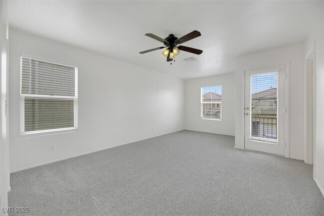 Building Photo - 9249 Nerone Ave