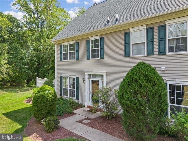 Building Photo - 614 Bollen Ct
