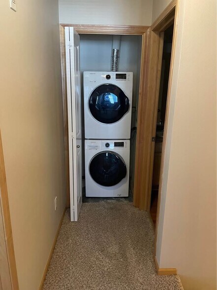 Building Photo - 5539 Boston Ct