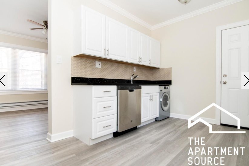 Building Photo - 648.5 W Roscoe St