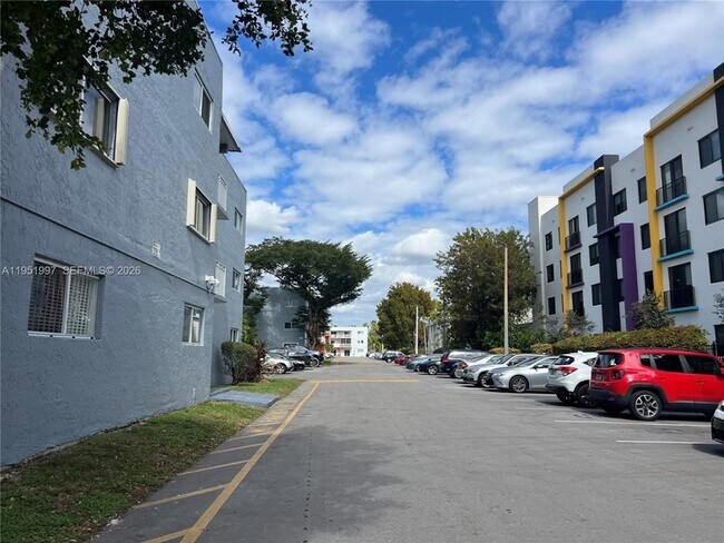 Building Photo - 11309 SW 200th St