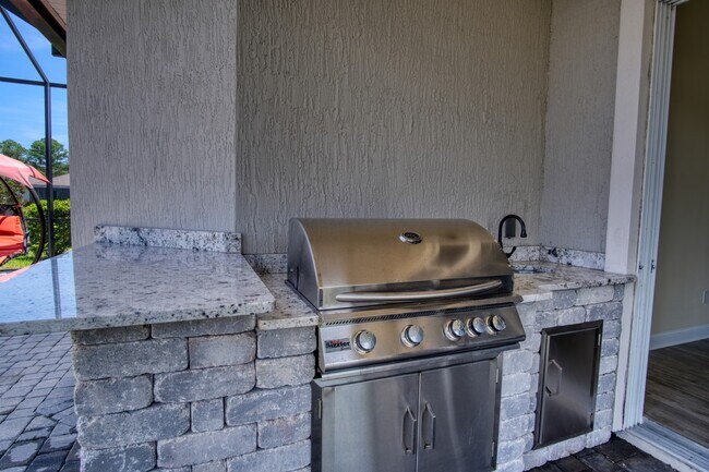 Building Photo - 297 Dunes of Amelia Dr