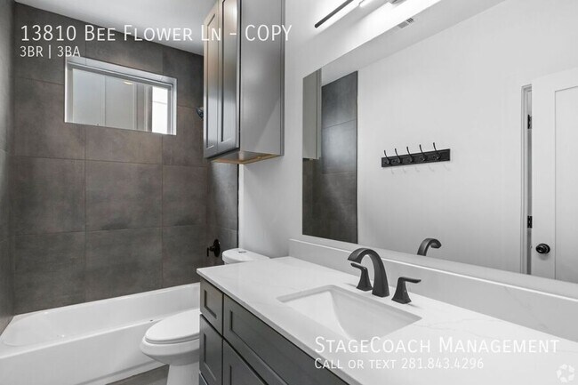 Building Photo - 13810 Bee Flower Ln