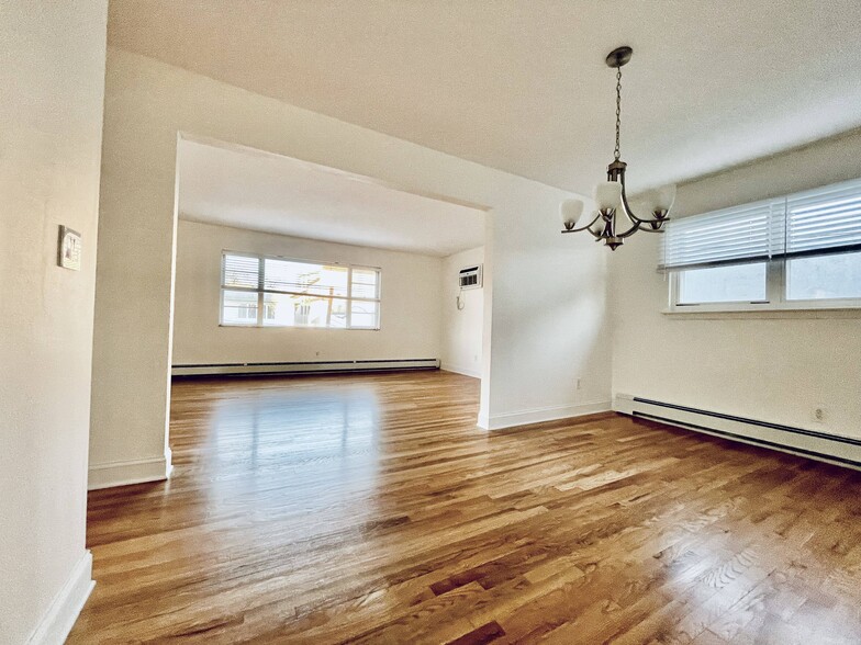 Building Photo - 234 Wheeler St