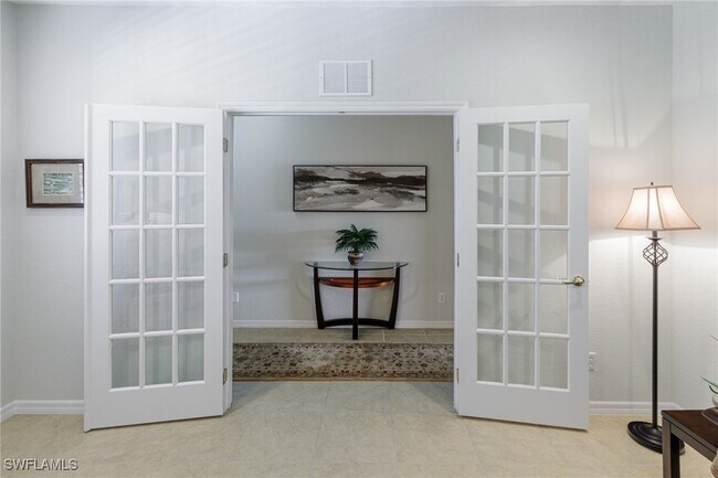 Building Photo - 9631 Spanish Moss Way