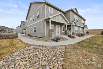 Building Photo - LIKE NEW 3-Bedroom Townhome in Lorson Ranc...