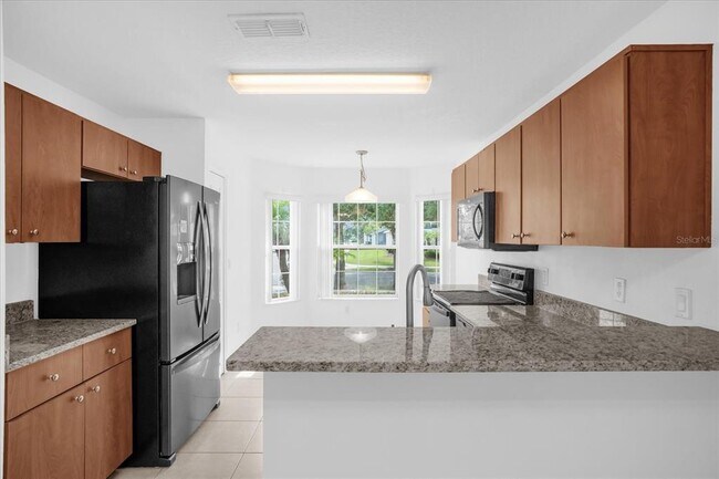 Building Photo - 913 Emerald Green Ct