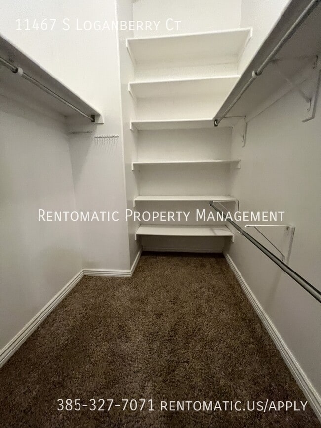 Building Photo - 11467 S Loganberry Ct