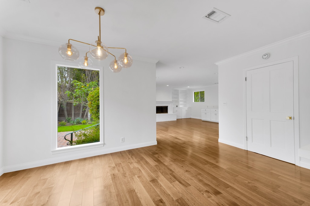 Building Photo - 4722 Forman Ave