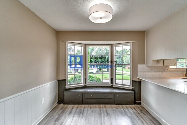 Building Photo - 4 Bed/2 Bath Home in Crossgates in Brandon