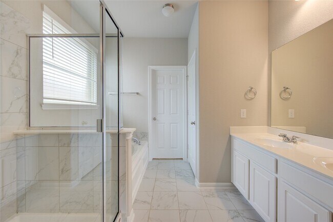 Building Photo - 26019 Steele Flower Dr