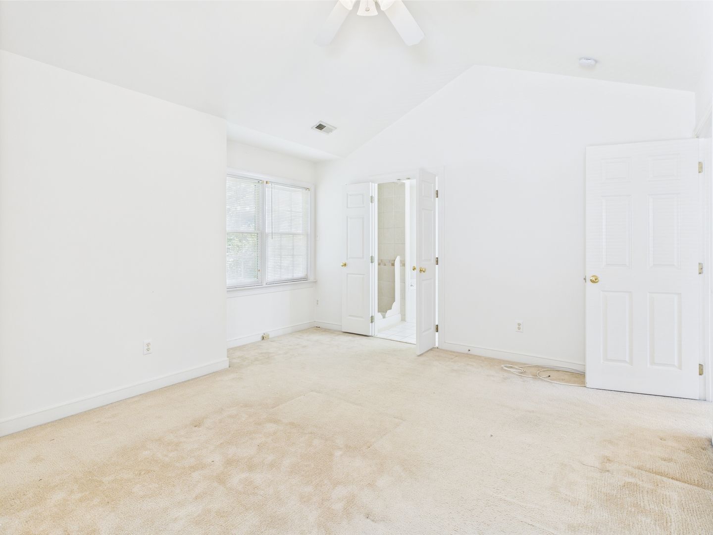 Building Photo - 401 Portwest Terrace