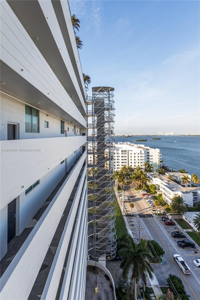 Building Photo - 7934 West Dr