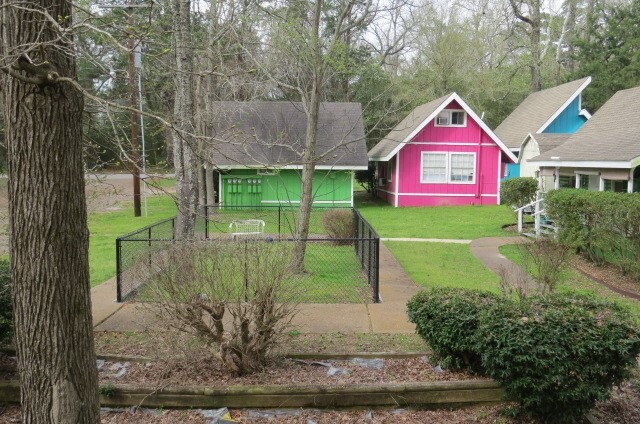 Building Photo - 3300 Elks Dr