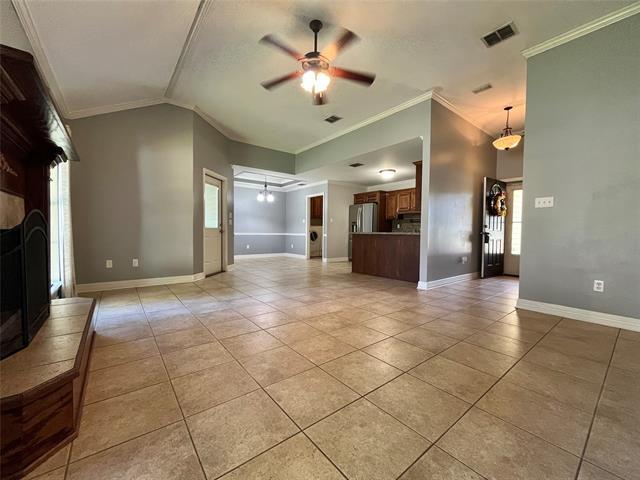 Building Photo - 708 Quiet Cove Cir