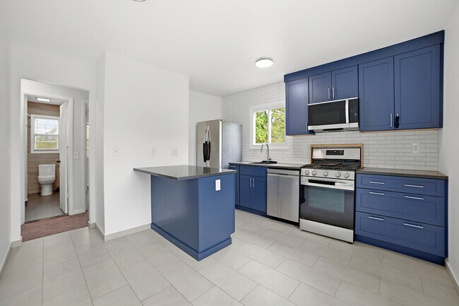 Building Photo - 59 Bernards Ave
