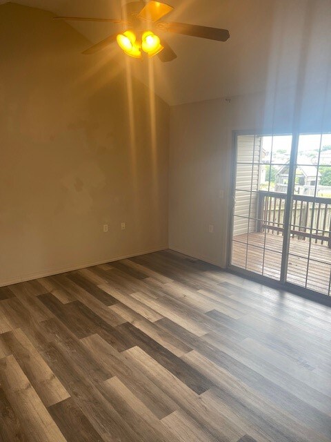 Building Photo - 1115 N Missouri Dr