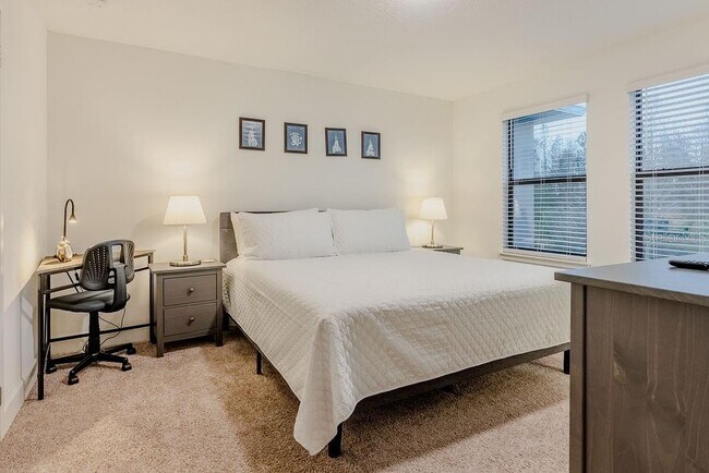 Building Photo - 4742 Terra Esmeralda Dr