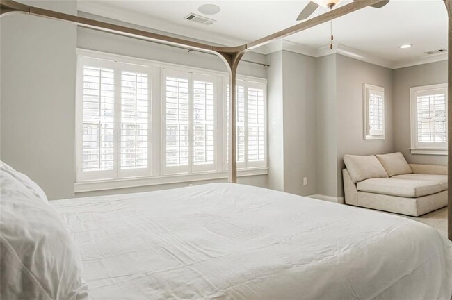 Building Photo - 6408 Radiant Trace