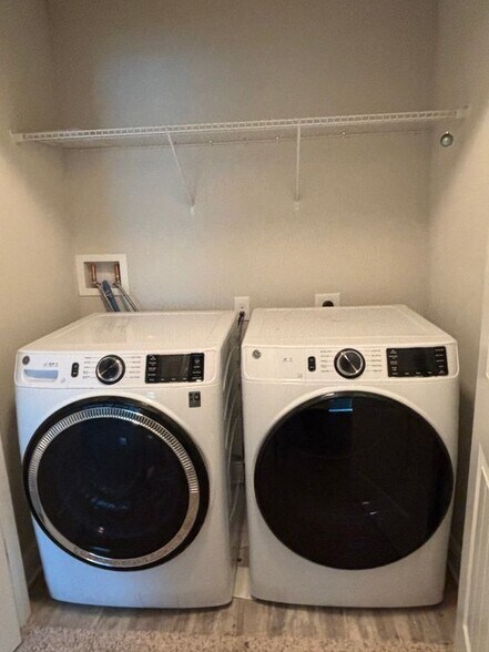 Building Photo - 166 Crossing Ln