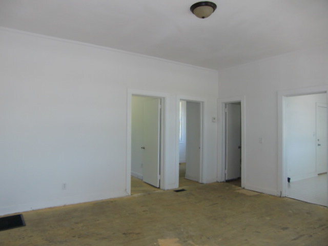 Building Photo - 1914 1/2 Kratha Drive