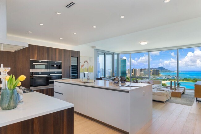 Building Photo - 28th floor Waiea residence: Fully-furnishe...