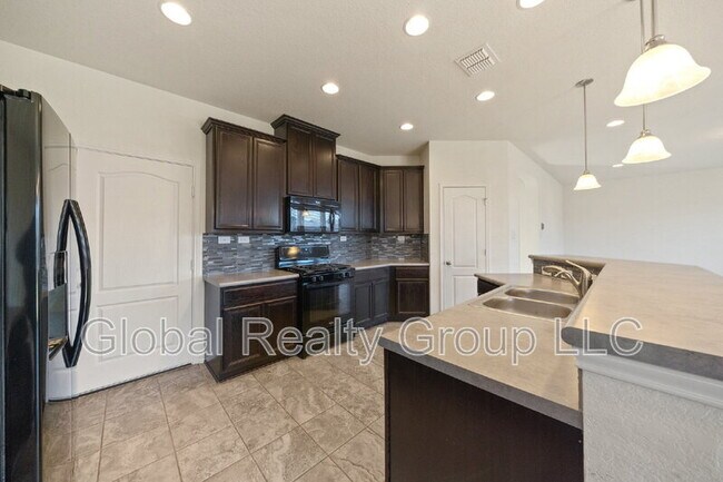 Building Photo - 8307 Pioneer Fld