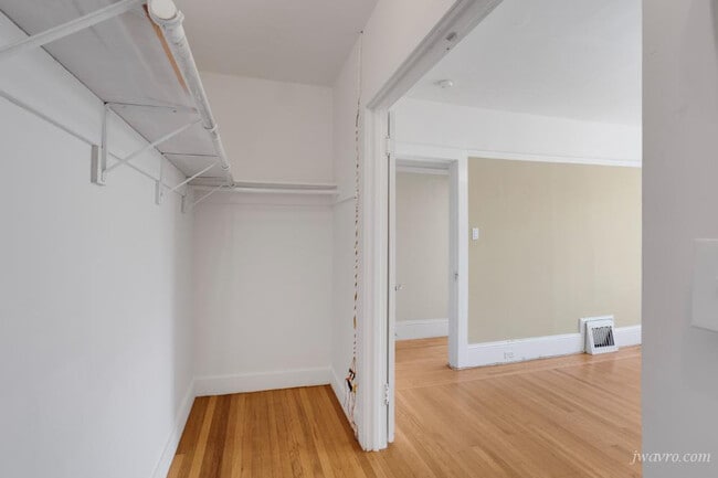 Building Photo - 257 2nd Ave
