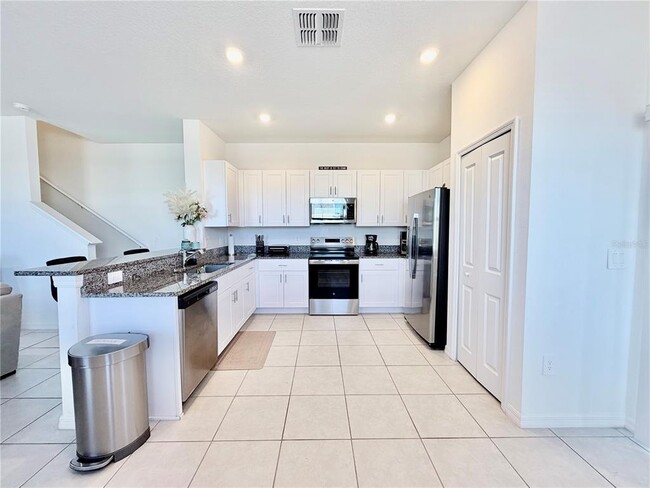 Building Photo - 2580 Sunray Venus Wy