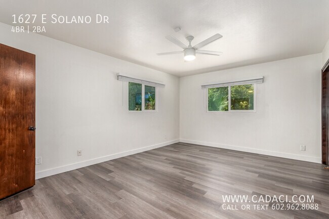 Building Photo - 1627 E Solano Dr