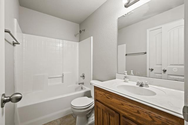 Building Photo - 317 Grace Cir