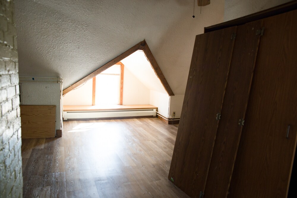 Bedroom - 1309 E Hennepin Ave