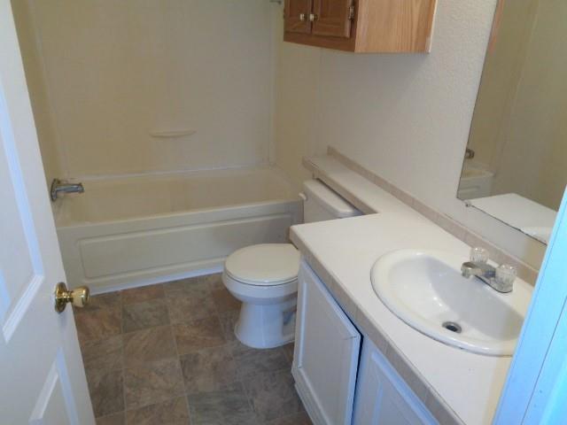 Building Photo - 10027 Berrybriar Ln