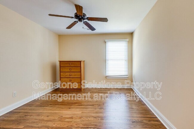 Building Photo - 3012 Americus Dr