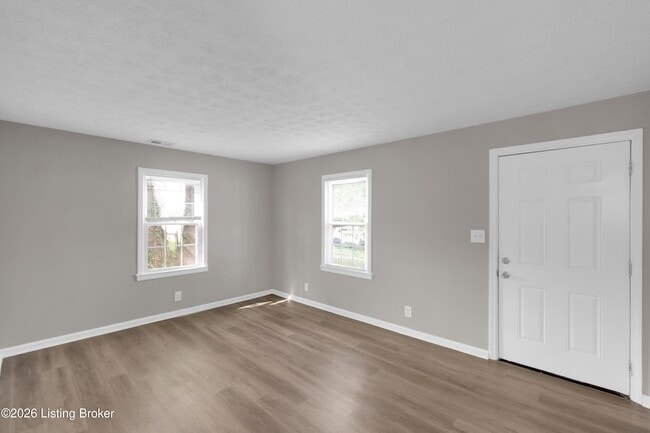 Building Photo - 1927 S 28th St