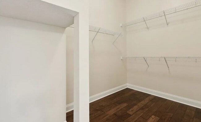 Building Photo - 4 Bed/3 Bath Coastal Beauty!