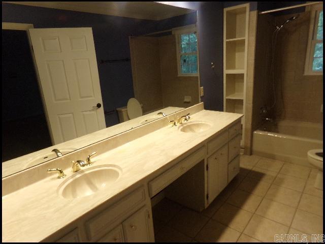 Building Photo - 13708 Abinger Ct