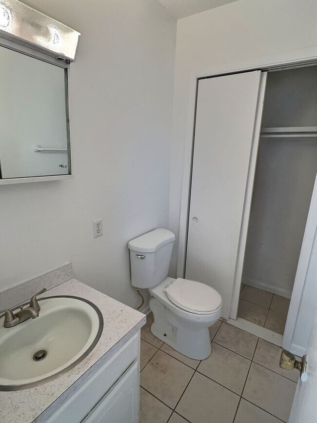 Building Photo - 3-Bedroom Home Near Downtown Ocean Springs in the Golf Cart District