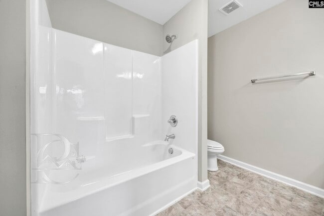 Building Photo - 131 Hunters Grove Dr