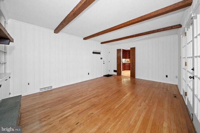 Building Photo - 107 Sorrel Dr