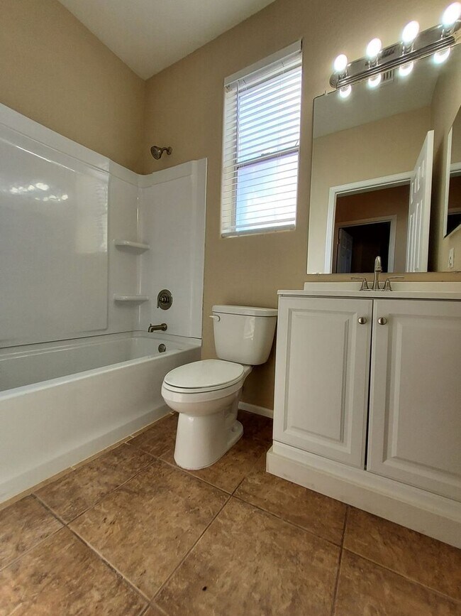 Building Photo - 43172 W Rio Bravo Dr