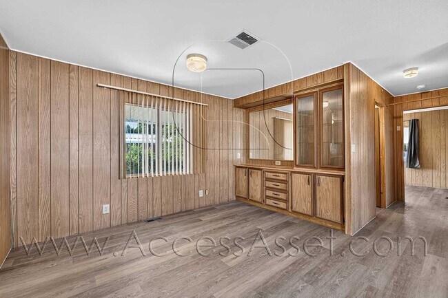 Building Photo - 16450 Monterey St