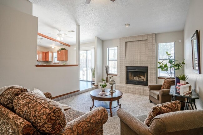 Building Photo - 5609 Wingate Ave NW